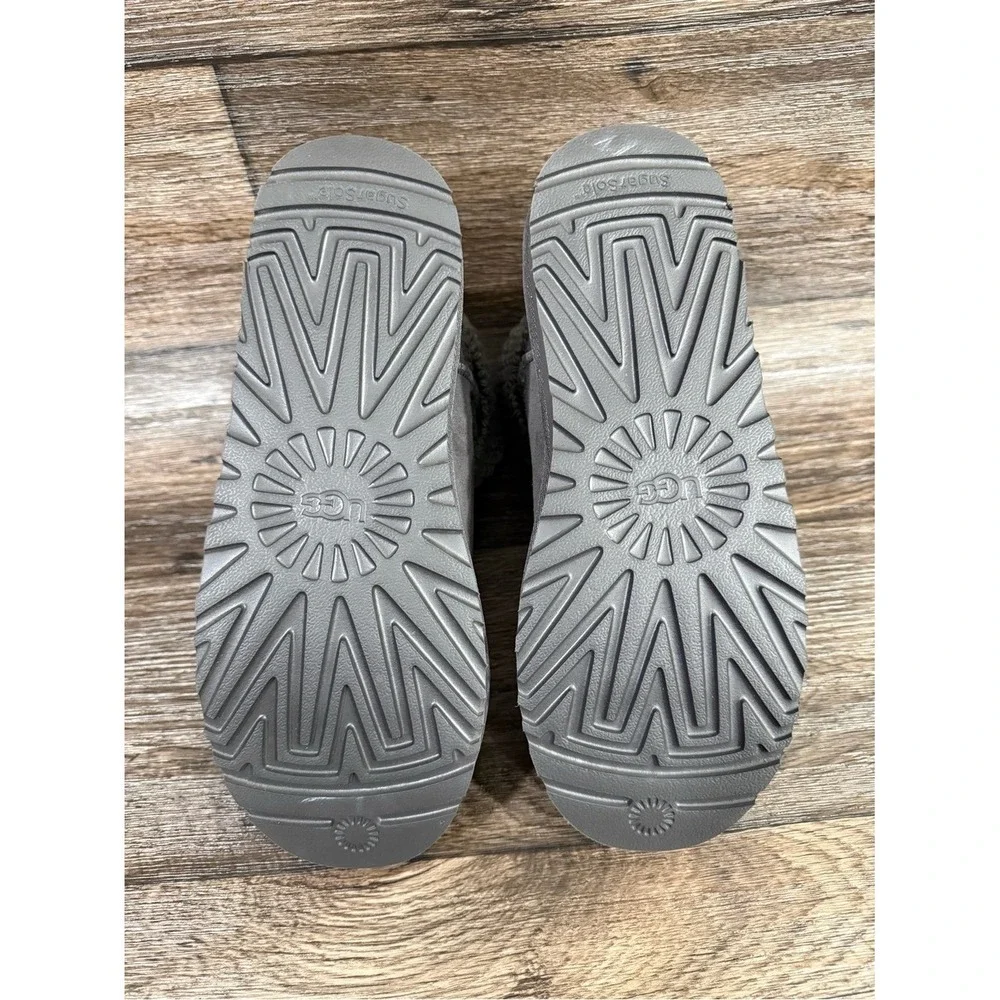 NWOB UGG Classic Solene Mini Flat Ankle Bootie Charcoal‎ Gray Knit & Suede SZ 11